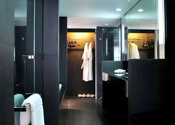Hotel Western Sukhumvit 20