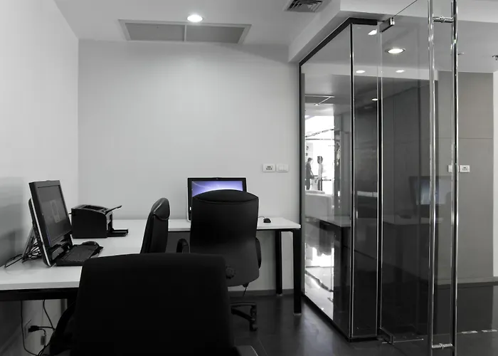 Western Sukhumvit 20 Banguecoque