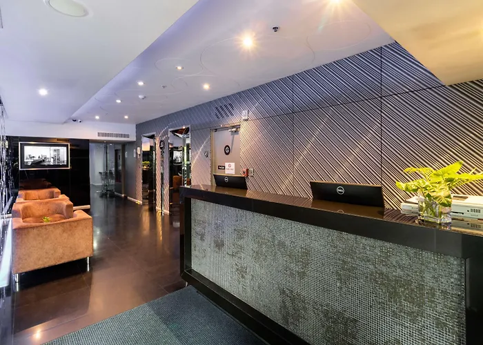 Hotel Western Sukhumvit 20 4*