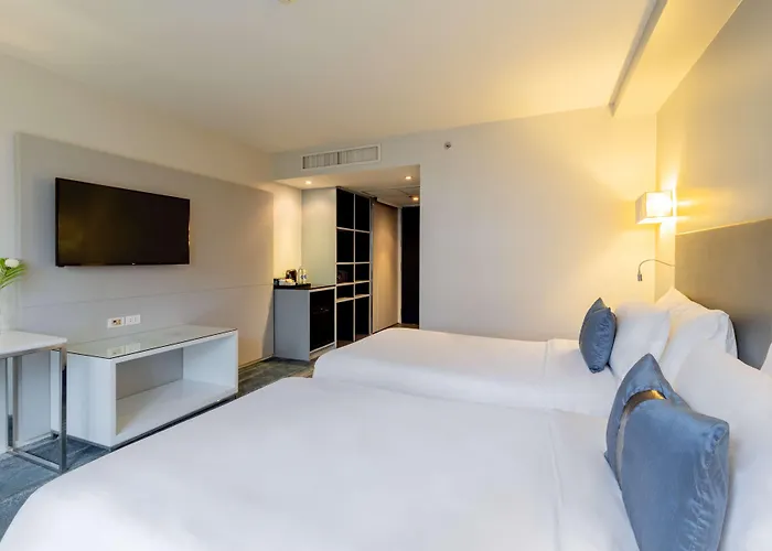 Western Sukhumvit 20 מלון