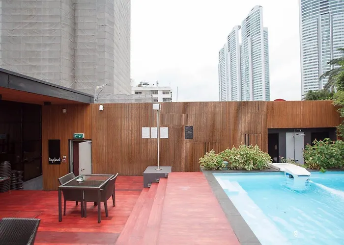 Western @20 Sukhumvit Hotel 4*
